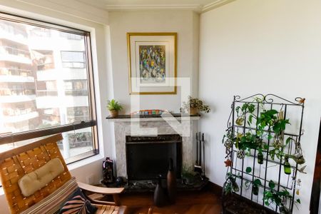 Detalhe - Sala 2 (lareira) de apartamento à venda com 3 quartos, 221m² em Jardim Vitoria Regia (zona Oeste), São Paulo