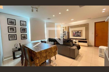 Apartamento à venda com 3 quartos, 82m² em Colégio Batista, Belo Horizonte