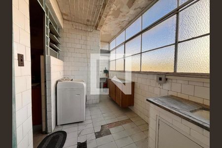 Apartamento à venda com 3 quartos, 152m² em Funcionários, Belo Horizonte
