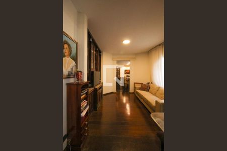 Apartamento à venda com 4 quartos, 162m² em Santo Antônio, Belo Horizonte