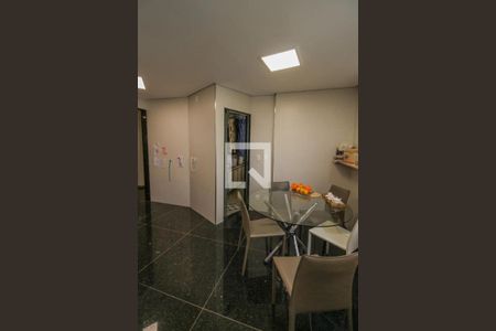 Apartamento à venda com 4 quartos, 162m² em Santo Antônio, Belo Horizonte