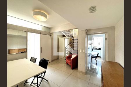 Apartamento à venda com 3 quartos, 160m² em Santa Lúcia, Belo Horizonte