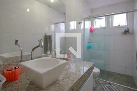 Apartamento à venda com 4 quartos, 219m² em Coracao de Jesus, Belo Horizonte
