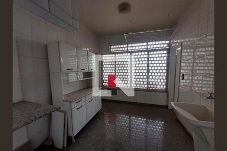 Apartamento à venda com 3 quartos, 110m² em Funcionários, Belo Horizonte