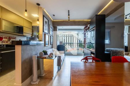 Sala/Cozinha de apartamento à venda com 1 quarto, 40m² em Campo Belo, São Paulo