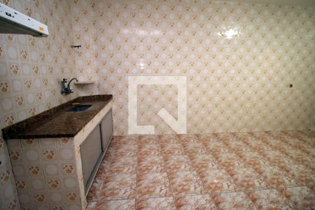 Cozinha de casa para alugar com 4 quartos, 480m² em Olaria, Rio de Janeiro