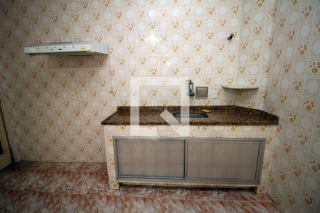 Cozinha de casa para alugar com 4 quartos, 480m² em Olaria, Rio de Janeiro