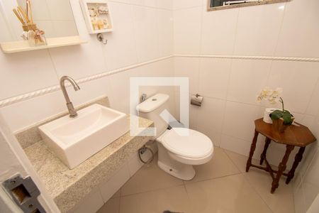 Lavabo de casa à venda com 3 quartos, 140m² em Vargem Grande, Rio de Janeiro