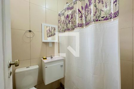 Banheiro de kitnet/studio para alugar com 1 quarto, 22m² em Flamengo, Rio de Janeiro