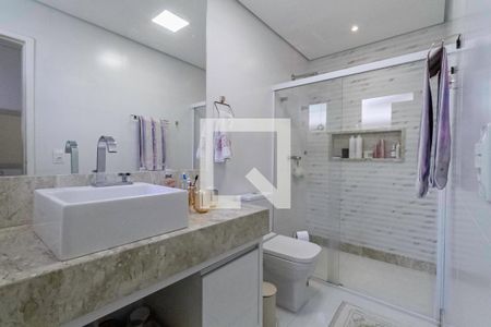 Banheiro da suíte 2 de casa à venda com 4 quartos, 380m² em Paquetá, Belo Horizonte