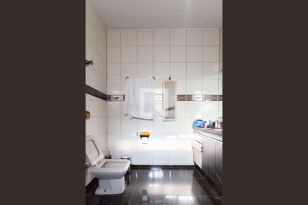Banheiro da Suíte de casa à venda com 4 quartos, 354m² em Heliópolis, Belo Horizonte