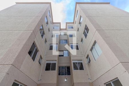 Fachada do bloco de apartamento à venda com 2 quartos, 41m² em Ipanema, Porto Alegre