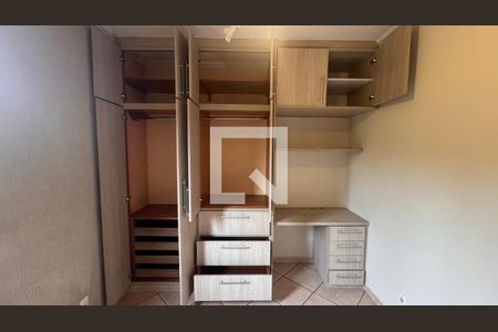 Quarto 1 de apartamento para alugar com 3 quartos, 77m² em Jardim das Bandeiras, Campinas