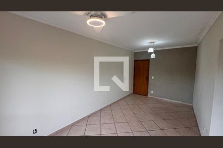 Sala de apartamento para alugar com 3 quartos, 77m² em Jardim das Bandeiras, Campinas