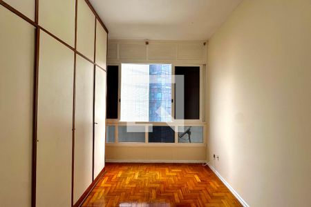Quarto 1 de apartamento para alugar com 2 quartos, 70m² em Centro, Rio de Janeiro