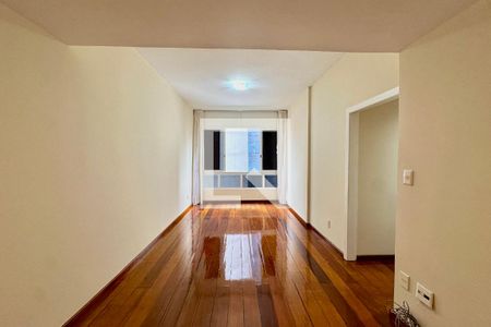 Sala de apartamento para alugar com 2 quartos, 70m² em Centro, Rio de Janeiro