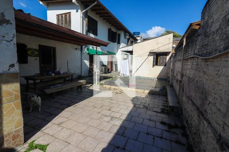 Garagem de casa à venda com 6 quartos, 440m² em Cristal, Porto Alegre