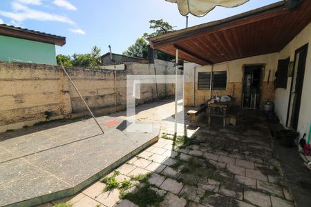 Quintal de casa à venda com 6 quartos, 440m² em Cristal, Porto Alegre