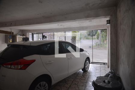 Garagem de casa à venda com 5 quartos, 340m² em Vila Camilópolis, Santo André