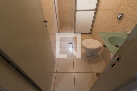 Banheiro de apartamento para alugar com 1 quarto, 48m² em Botafogo, Campinas