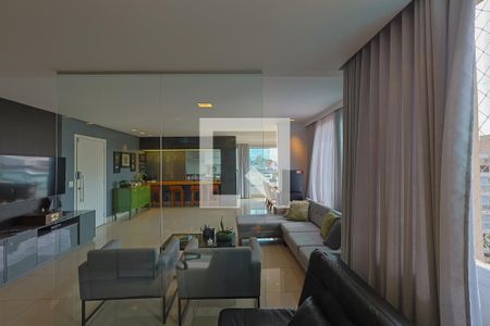 Sala de apartamento à venda com 3 quartos, 138m² em São Pedro, Belo Horizonte