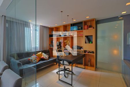 Sala de apartamento à venda com 3 quartos, 138m² em São Pedro, Belo Horizonte