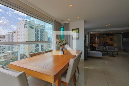 Sala de apartamento à venda com 3 quartos, 138m² em São Pedro, Belo Horizonte