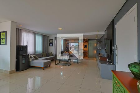 Sala de apartamento à venda com 3 quartos, 138m² em São Pedro, Belo Horizonte