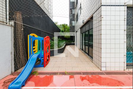 Área comum de apartamento para alugar com 4 quartos, 140m² em Belvedere, Belo Horizonte