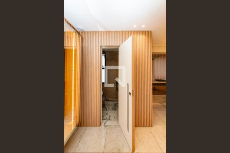 Lavabo de apartamento para alugar com 4 quartos, 140m² em Belvedere, Belo Horizonte