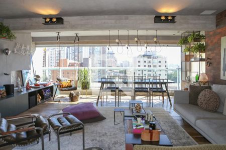 Sala de apartamento à venda com 2 quartos, 123m² em Pompeia, São Paulo