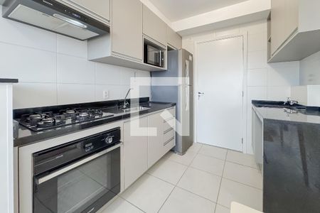 Cozinha de apartamento para alugar com 1 quarto, 27m² em Jardim da Gloria, São Paulo