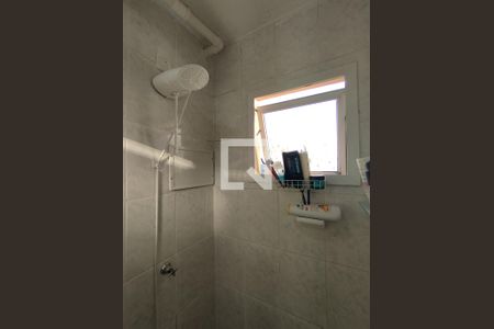 Banheiro de apartamento para alugar com 2 quartos, 52m² em Parque Bristol, São Paulo