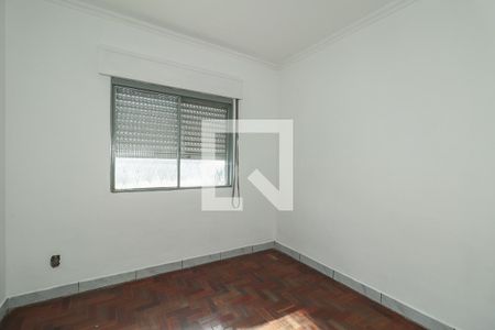 Quarto 2 de casa à venda com 3 quartos, 150m² em Sarandi, Porto Alegre