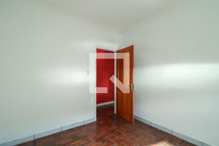 Quarto 2 de casa à venda com 3 quartos, 150m² em Sarandi, Porto Alegre