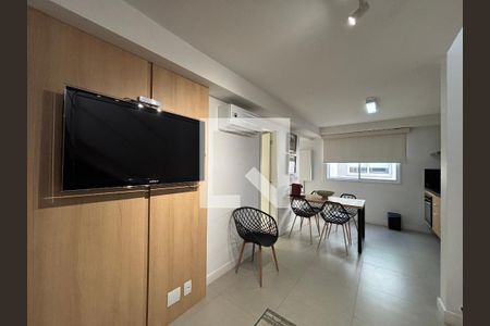 Sala de apartamento à venda com 1 quarto, 91m² em Copacabana, Rio de Janeiro