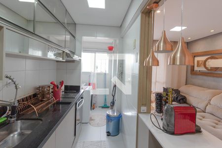 Cozinha de apartamento à venda com 2 quartos, 45m² em Vila Galvão, Guarulhos