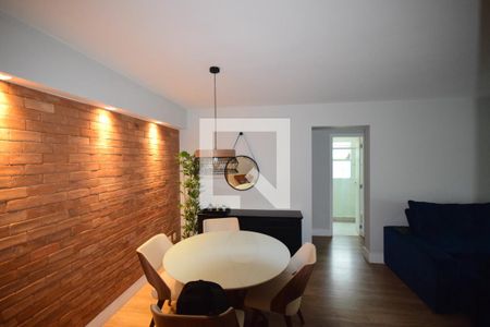 Sala de apartamento para alugar com 2 quartos, 70m² em Barra da Tijuca, Rio de Janeiro