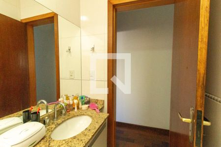 Banheiro de casa à venda com 3 quartos, 139m² em Chácara Mafalda, São Paulo