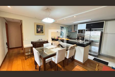 Sala de apartamento para alugar com 2 quartos, 100m² em Jardim, Santo André