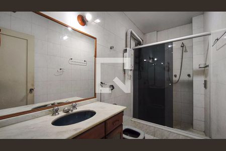 Banheiro Corredor de apartamento à venda com 3 quartos, 93m² em Tijuca, Rio de Janeiro