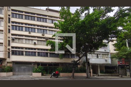 Fachada e portaria de apartamento à venda com 3 quartos, 93m² em Tijuca, Rio de Janeiro