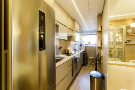 Cozinha de apartamento para alugar com 2 quartos, 54m² em Indianópolis, São Paulo
