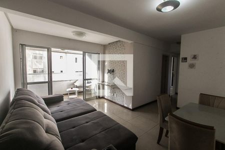 Sala de apartamento para alugar com 3 quartos, 92m² em Costa Azul, Salvador