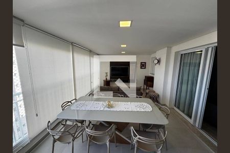 Apartamento à venda com 3 quartos, 136m² em Barra Funda, São Paulo