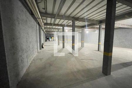 Garagem de kitnet/studio para alugar com 1 quarto, 23m² em Jardim Marcato, Suzano