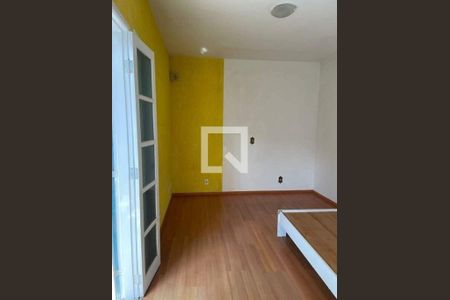 Casa à venda com 3 quartos, 190m² em Nova Petrópolis, São Bernardo do Campo