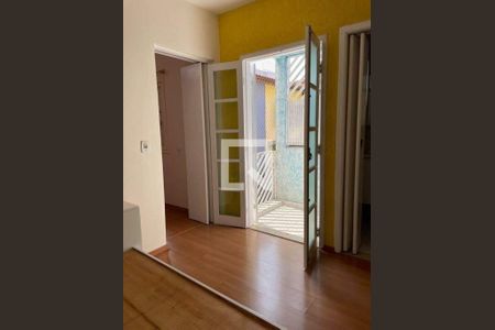 Casa à venda com 3 quartos, 190m² em Nova Petrópolis, São Bernardo do Campo