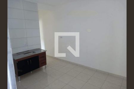 Casa à venda com 5 quartos, 212m² em Condomínio Maracanã, Santo André