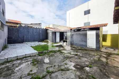 Quintal de casa para alugar com 3 quartos, 138m² em Vila Nair, São José dos Campos